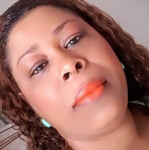 Meet your Posher, Betina